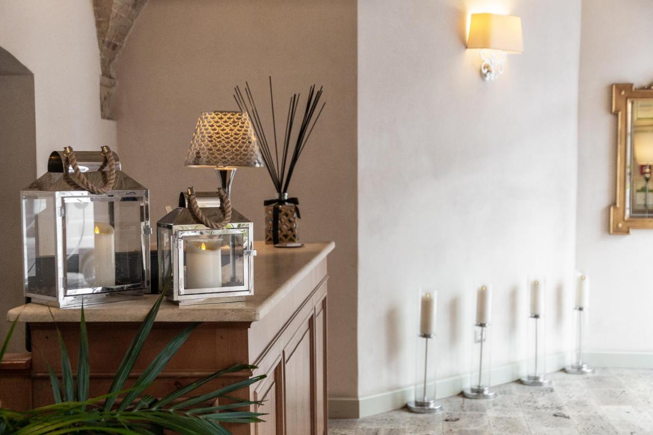 Palazzo Dei Mercanti - Dimora & Hotel 4*