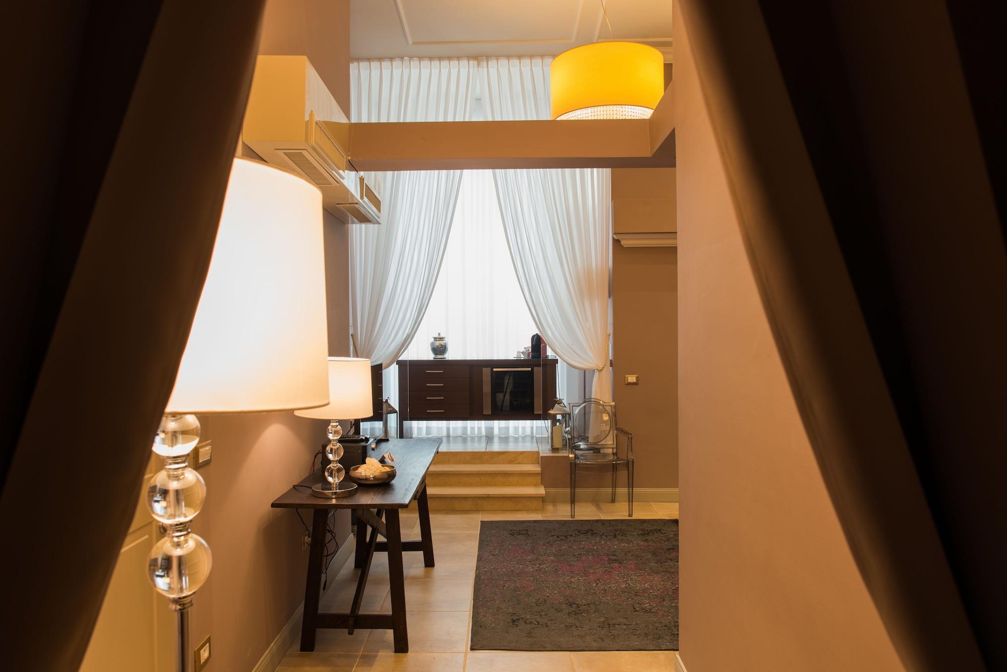 Palazzo Dei Mercanti - Dimora & 4* Ascoli Piceno